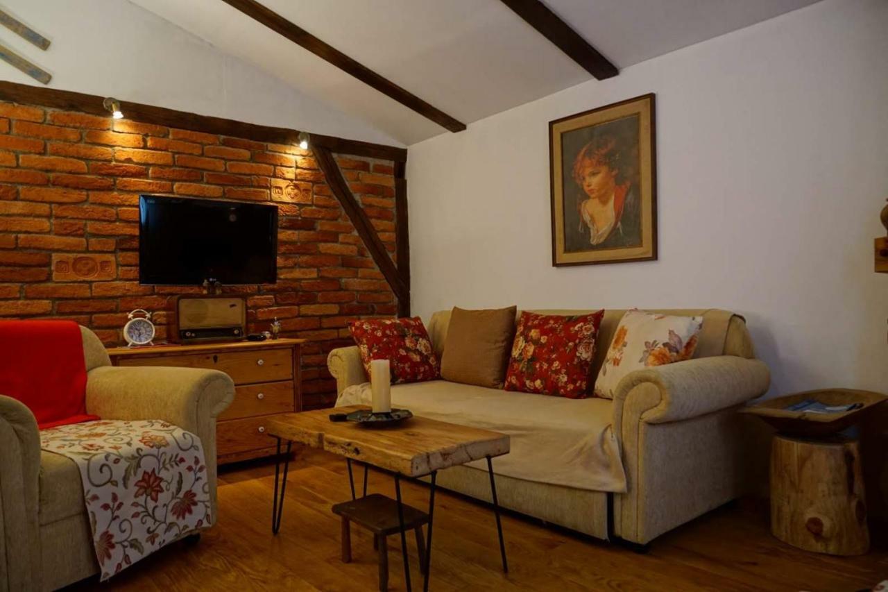Villa Dorina Hiza Karlovac Exterior foto